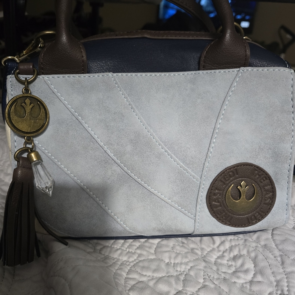 Bioworld Star Wars The Last Jedi Rey Satchel
